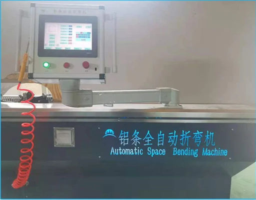 Macchina di piegatura a spaziatore di alluminio completamente automatica