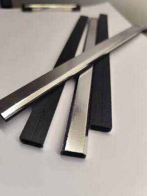 Barra spazzatrice a bordo caldo in fibra di vetro ibrida, profilo cavo in laminato metallico, rottura termica a basso valore U, per unità isolanti di vetro IGU doppio vetro